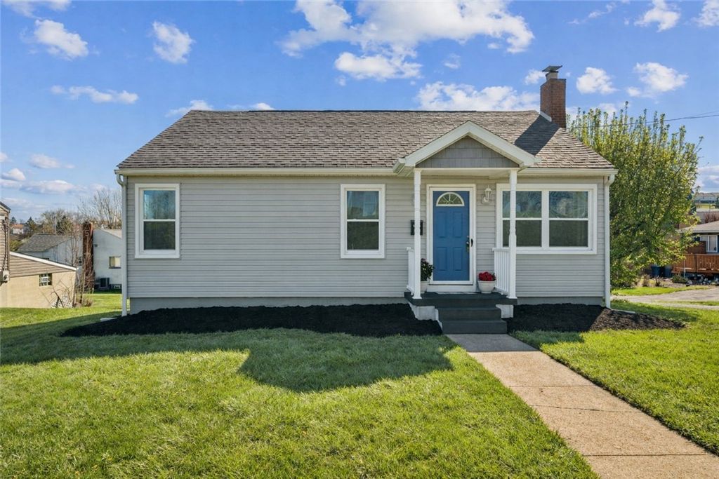 695 Park Ave, Mt Pleasant Twp, PA 15666