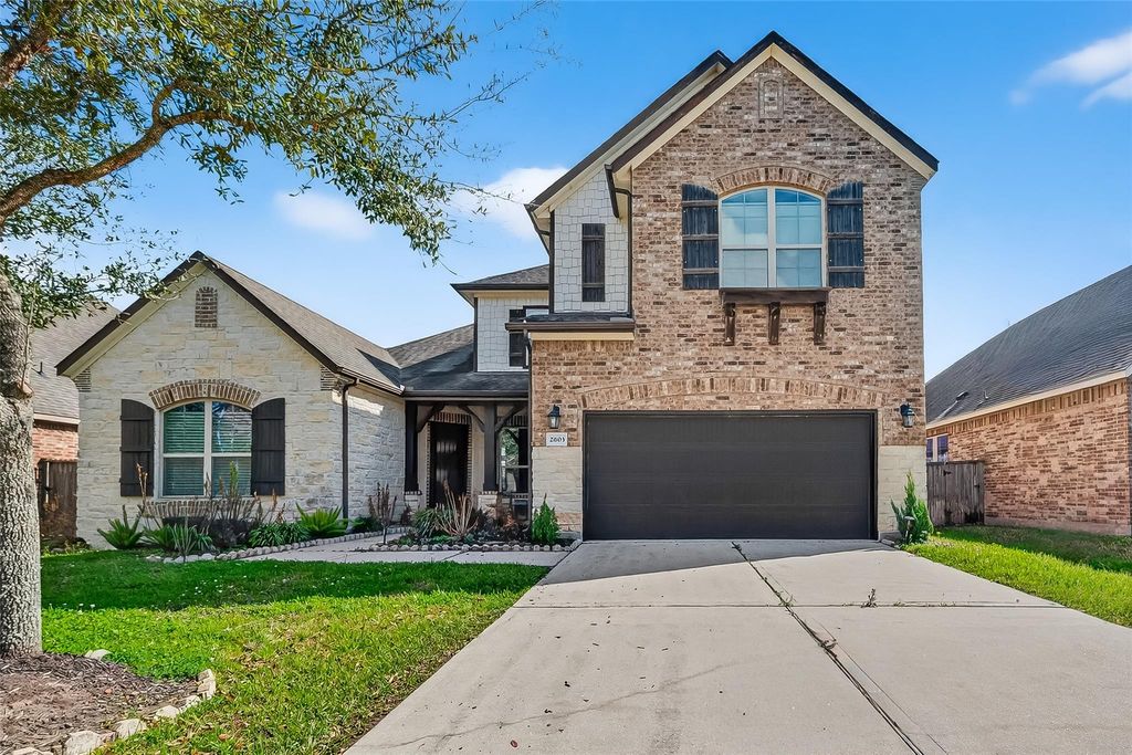 2603 Sunshade Court, Pearland, TX 77584