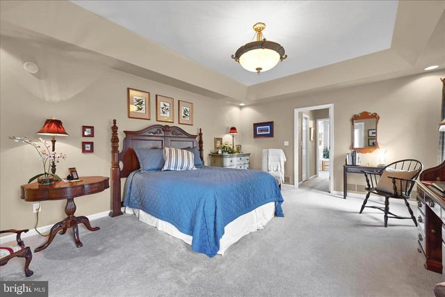 1000 GLENWOOD LN, Lebanon, PA 17042