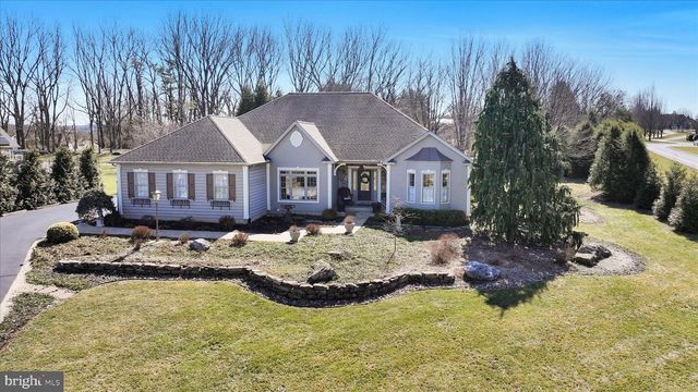 1000 GLENWOOD LN, Lebanon, PA 17042