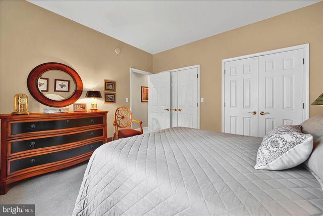 1000 GLENWOOD LN, Lebanon, PA 17042