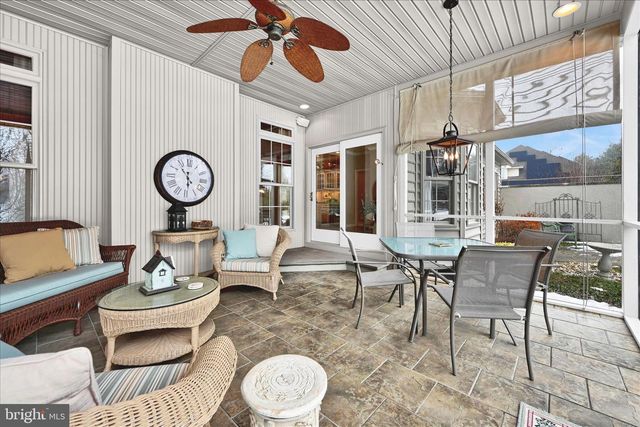 1000 GLENWOOD LN, Lebanon, PA 17042