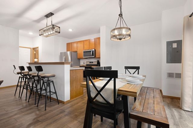 432 Briarwood Lane, Lowell, IN 46356