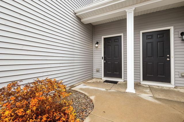 432 Briarwood Lane, Lowell, IN 46356