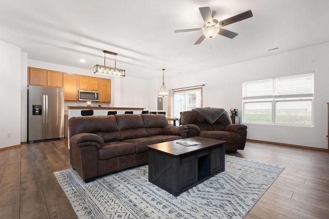 432 Briarwood Lane, Lowell, IN 46356