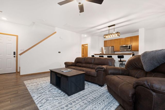 432 Briarwood Lane, Lowell, IN 46356