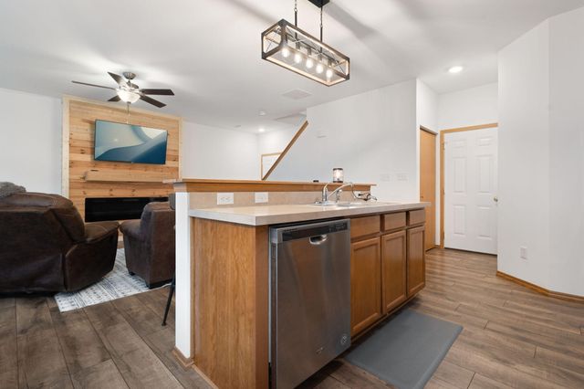 432 Briarwood Lane, Lowell, IN 46356