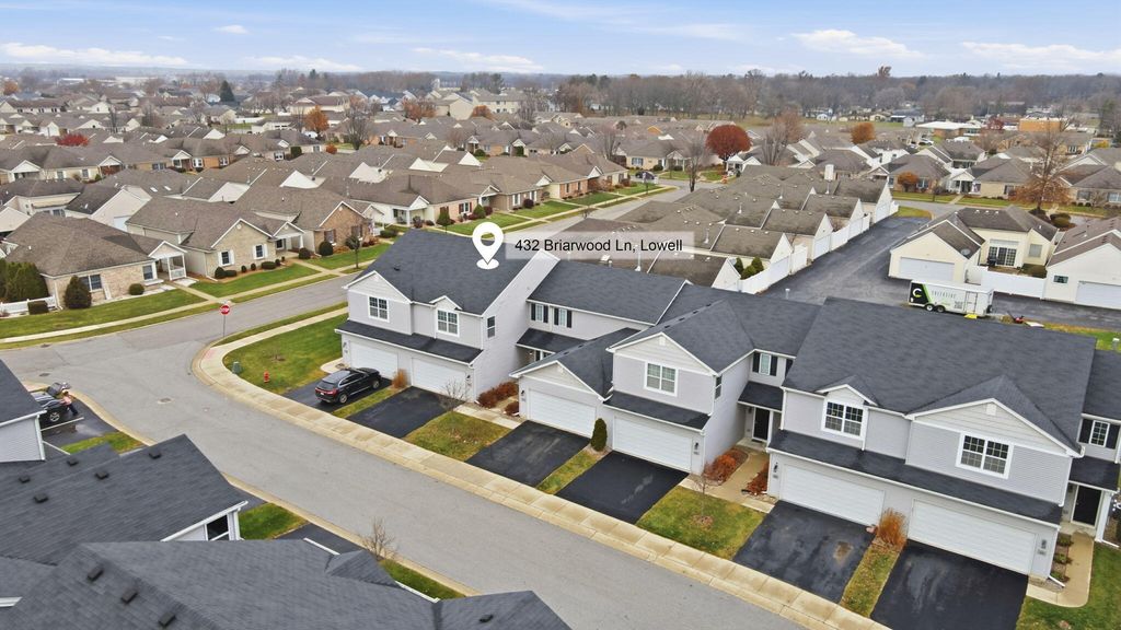 432 Briarwood Lane, Lowell, IN 46356