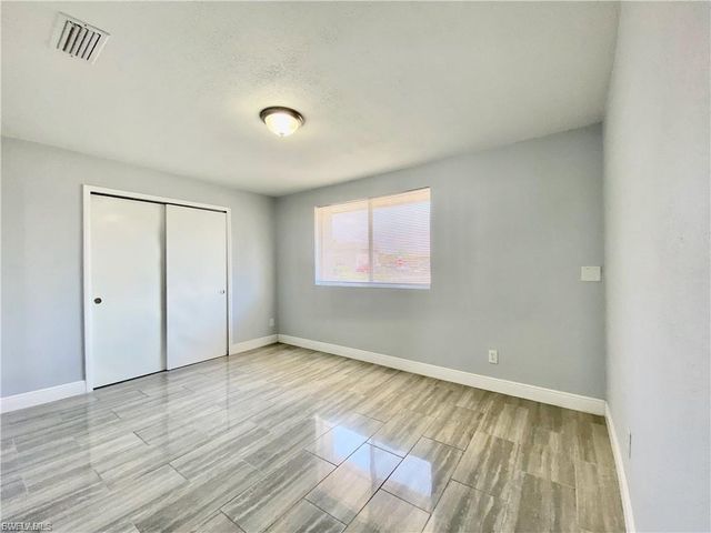 602 SE 46th TER, Cape Coral, FL 33904