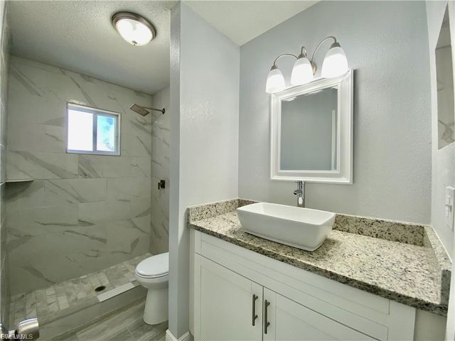 602 SE 46th TER, Cape Coral, FL 33904