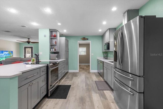 7226 ALAFIA RIDGE LOOP, Riverview, FL 33569
