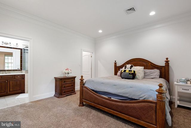 104 TIMBER RIDGE LN, Chadds Ford, PA 19317