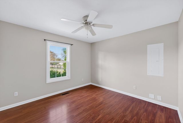 1698 John Sharp Rd, Spring Hill, TN 37174