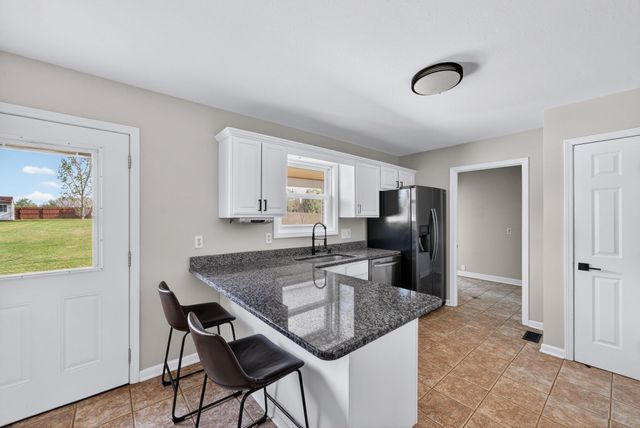 1698 John Sharp Rd, Spring Hill, TN 37174