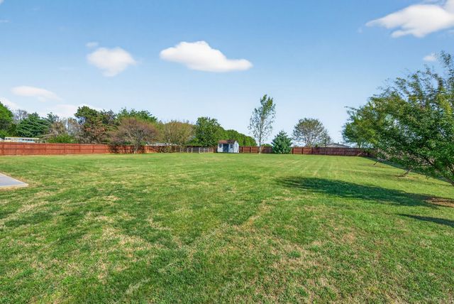 1698 John Sharp Rd, Spring Hill, TN 37174