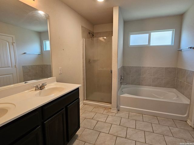 6437 Kingsley Edge, San Antonio, TX 78252