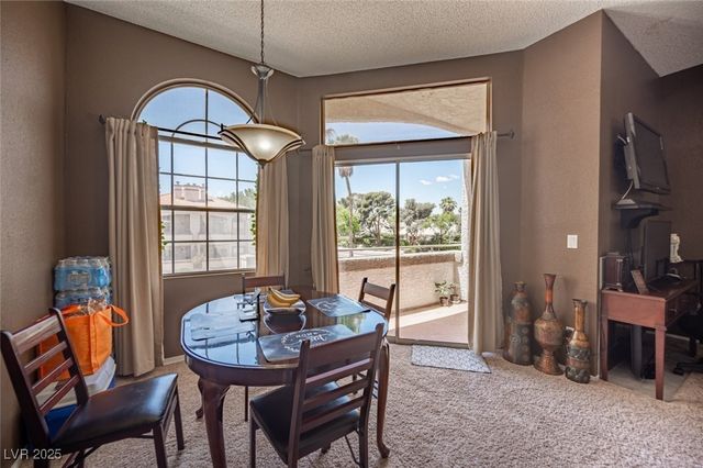 3150 Soft Breezes Drive 2220, Las Vegas, NV 89128