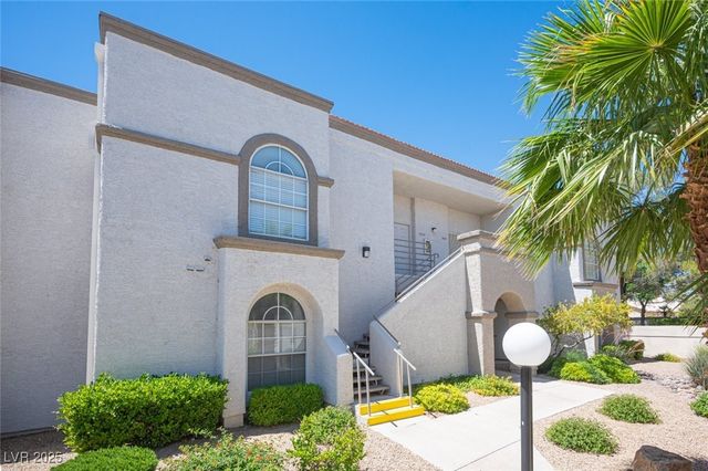 3150 Soft Breezes Drive 2220, Las Vegas, NV 89128