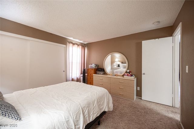 3150 Soft Breezes Drive 2220, Las Vegas, NV 89128