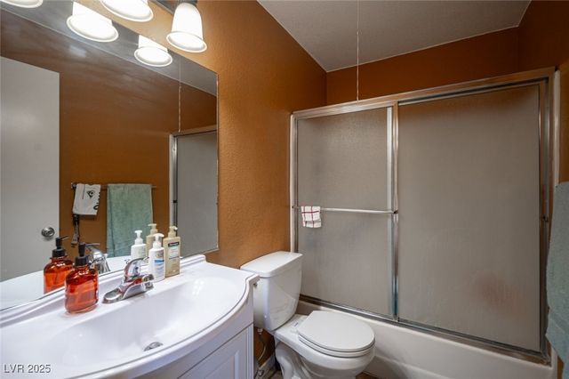 3150 Soft Breezes Drive 2220, Las Vegas, NV 89128