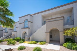 3150 Soft Breezes Drive 2220, Las Vegas, NV 89128