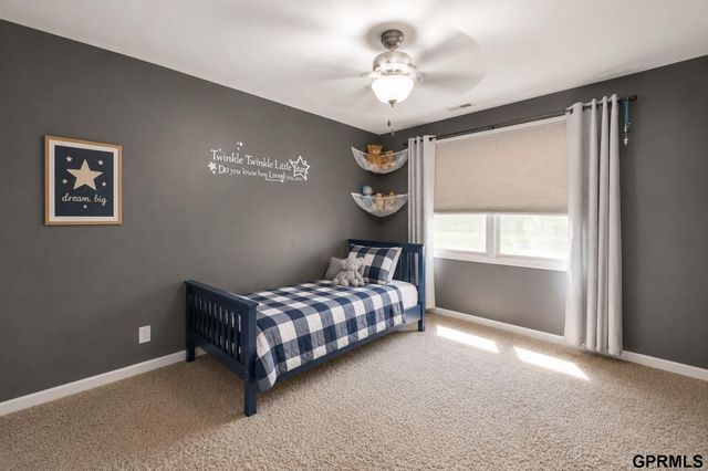 9804 S 28Th Avenue, Bellevue, NE 68123