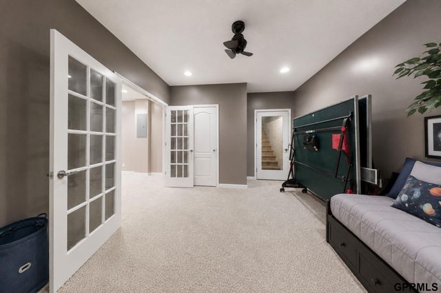 9804 S 28Th Avenue, Bellevue, NE 68123