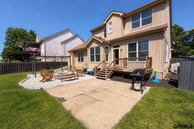 9804 S 28Th Avenue, Bellevue, NE 68123