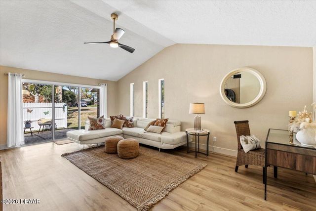 5 Riverdale Avenue, Ormond Beach, FL 32174