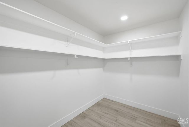 2805 Haley Street, Bakersfield, CA 93305