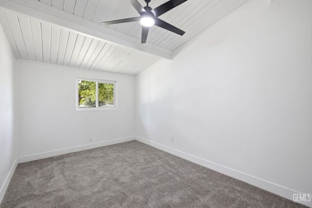 2805 Haley Street, Bakersfield, CA 93305