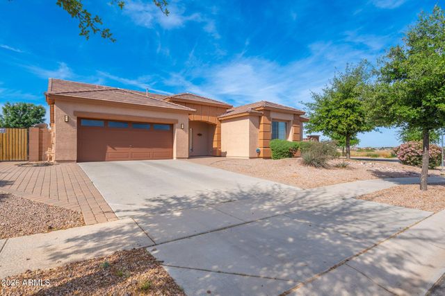 2881 E Tonto Drive, Gilbert, AZ 85298