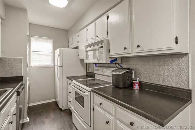 6380 S 80th East Avenue A, Tulsa, OK 74133