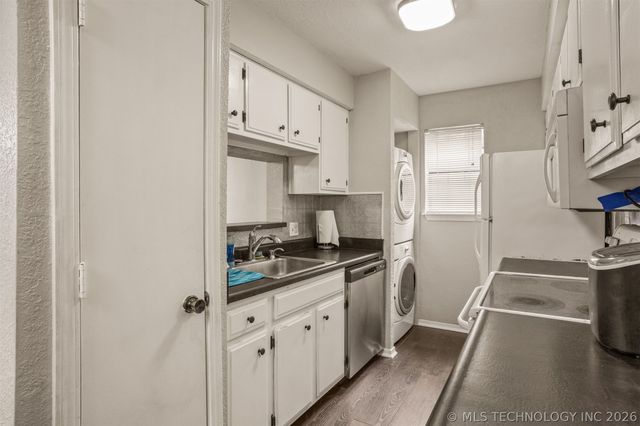 6380 S 80th East Avenue A, Tulsa, OK 74133