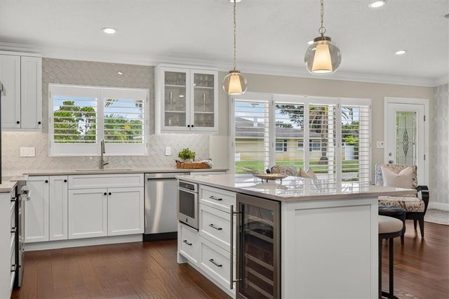 802 OSCEOLA ROAD, Belleair, FL 33756