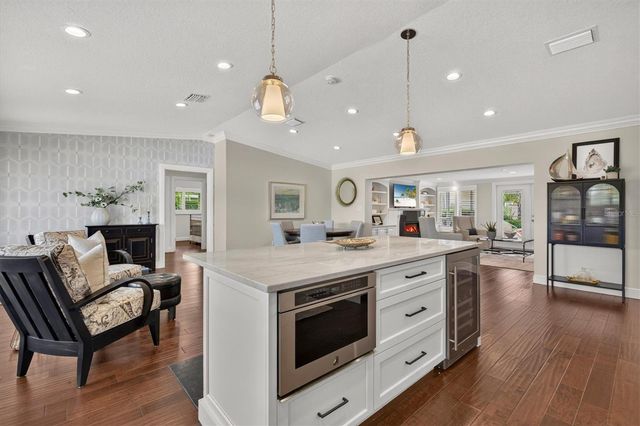 802 OSCEOLA ROAD, Belleair, FL 33756