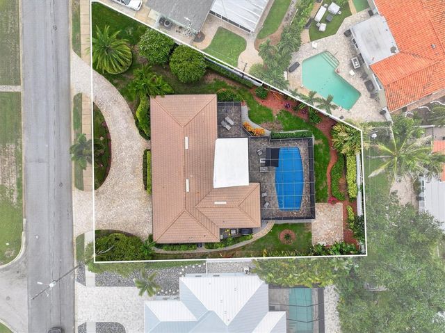 802 OSCEOLA ROAD, Belleair, FL 33756
