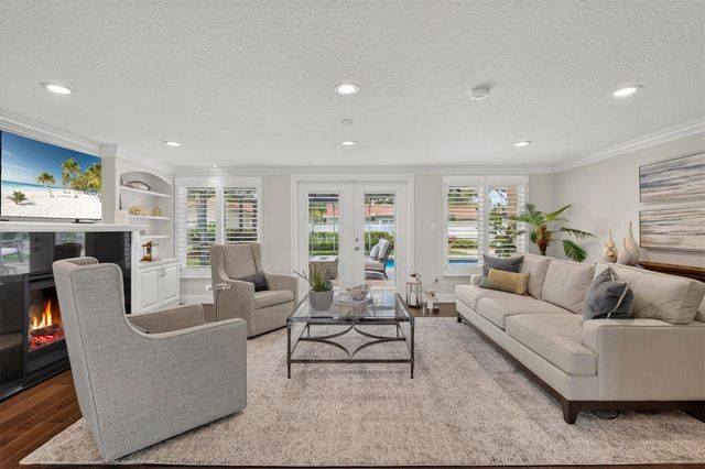 802 OSCEOLA ROAD, Belleair, FL 33756