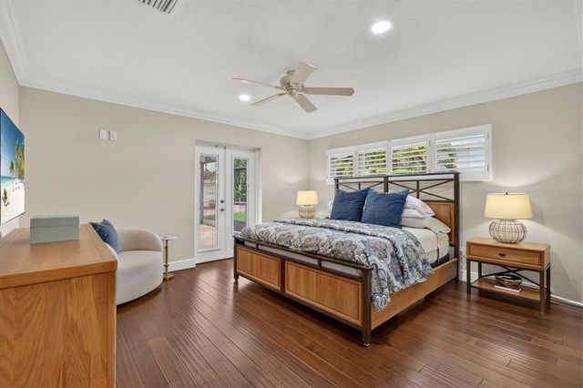 802 OSCEOLA ROAD, Belleair, FL 33756