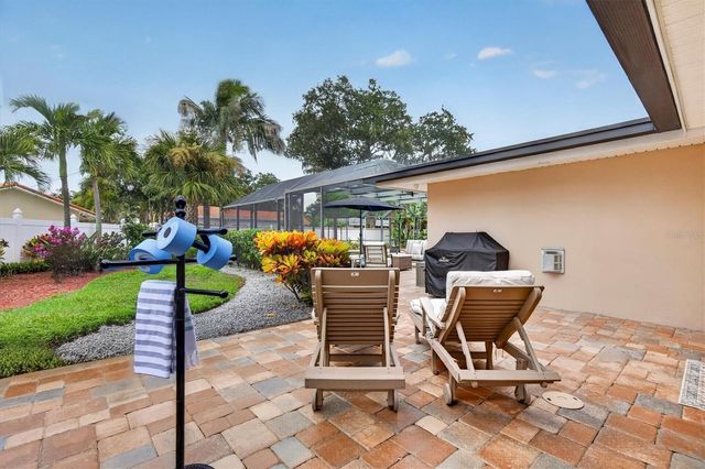 802 OSCEOLA ROAD, Belleair, FL 33756