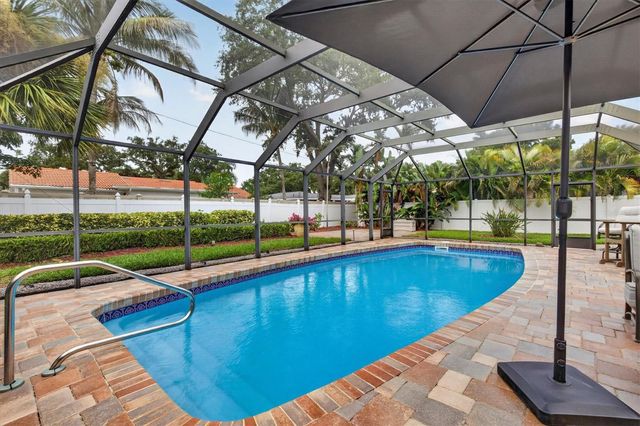 802 OSCEOLA ROAD, Belleair, FL 33756
