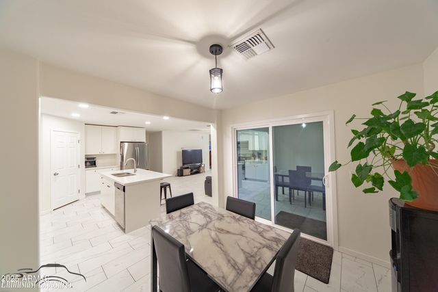 8042 S Calle Moctezuma --, Guadalupe, AZ 85283