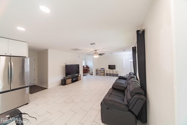 8042 S Calle Moctezuma --, Guadalupe, AZ 85283