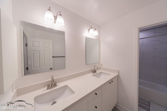 8042 S Calle Moctezuma --, Guadalupe, AZ 85283