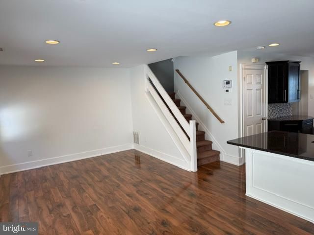 1070 BAYWOOD DR, Williamstown, NJ 08094