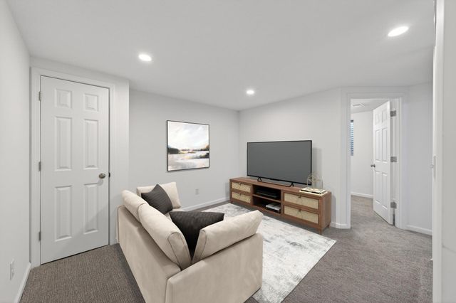 5607 Aldrich Avenue N, Brooklyn Center, MN 55430