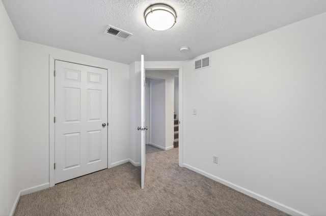 5607 Aldrich Avenue N, Brooklyn Center, MN 55430