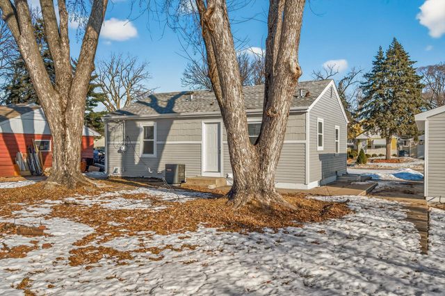 5607 Aldrich Avenue N, Brooklyn Center, MN 55430
