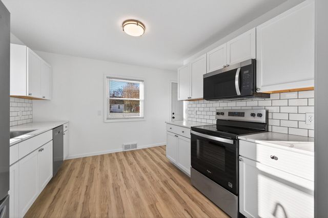 5607 Aldrich Avenue N, Brooklyn Center, MN 55430