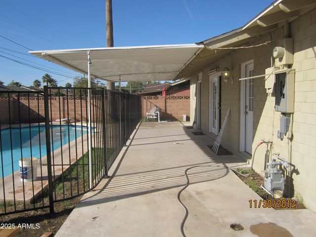 8303 E GLENROSA Avenue, Scottsdale, AZ 85251